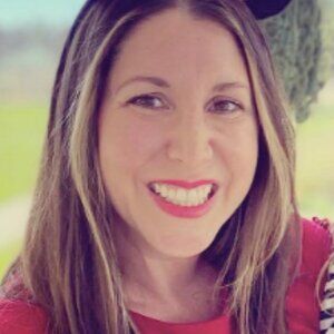 Meet your Posher, Samara